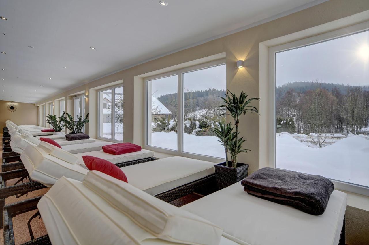 Wellnesshotel Deine Auszeit, Adults Only Achslach エクステリア 写真