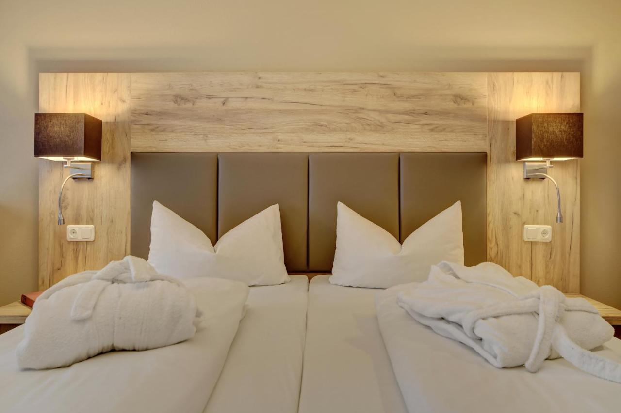 Wellnesshotel Deine Auszeit, Adults Only Achslach エクステリア 写真