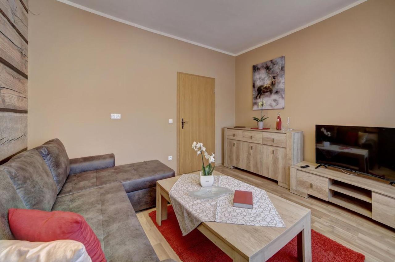 Wellnesshotel Deine Auszeit, Adults Only Achslach エクステリア 写真
