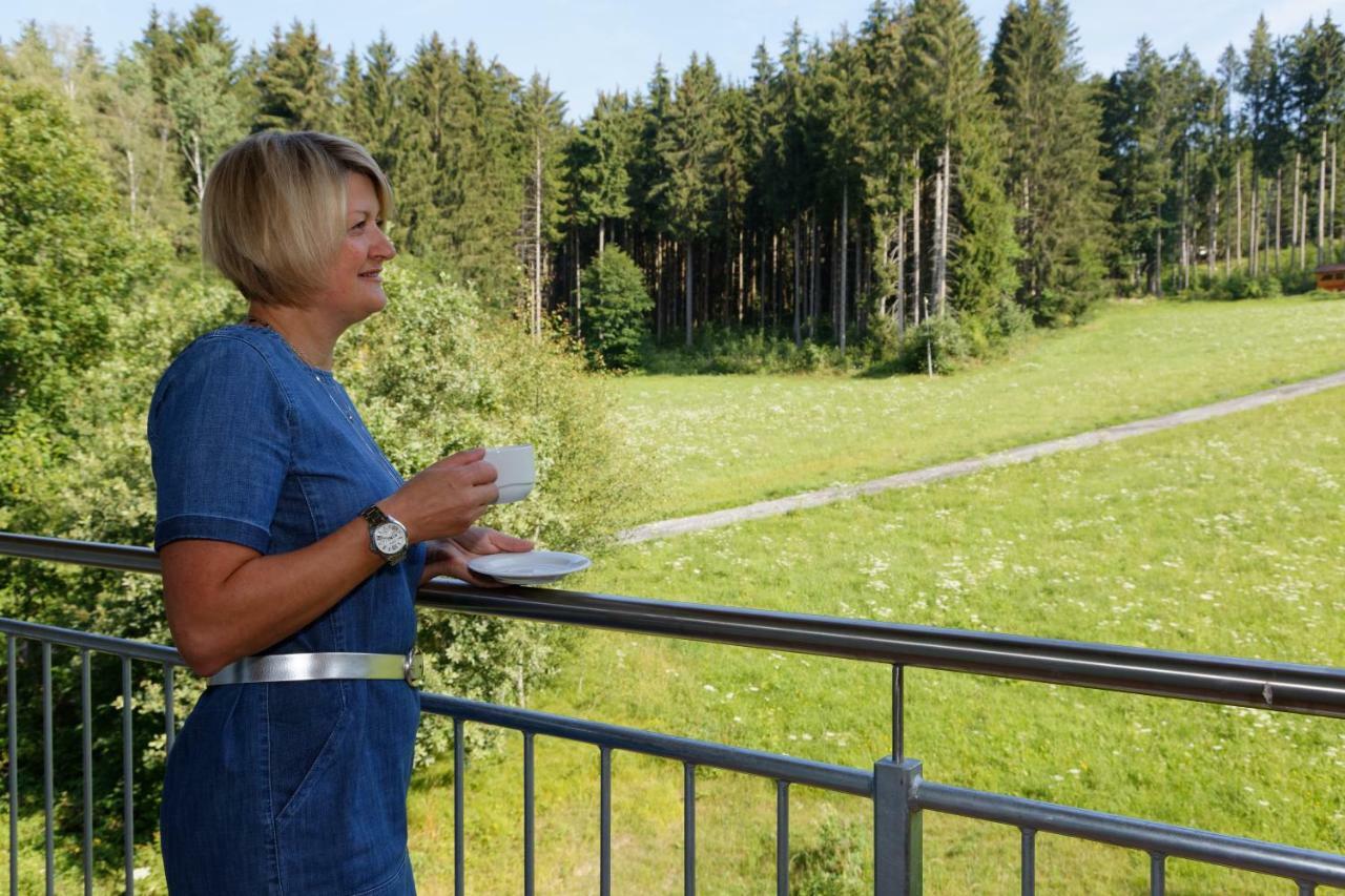 Wellnesshotel Deine Auszeit, Adults Only Achslach エクステリア 写真
